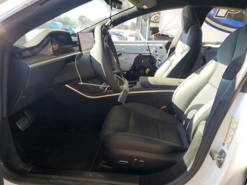 68696176 :رقم المزاد ، 5YJSA1E57RF543182 vin ، 2024 Tesla Model S مزاد بيع