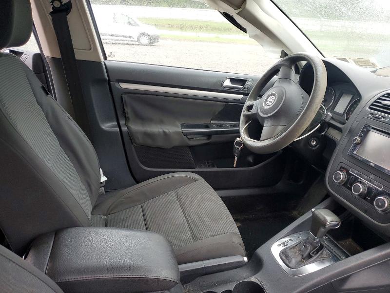 69366476 :رقم المزاد ، 3VWJZ7AJ1AM003561 vin ، 2010 Volkswagen Jetta مزاد بيع