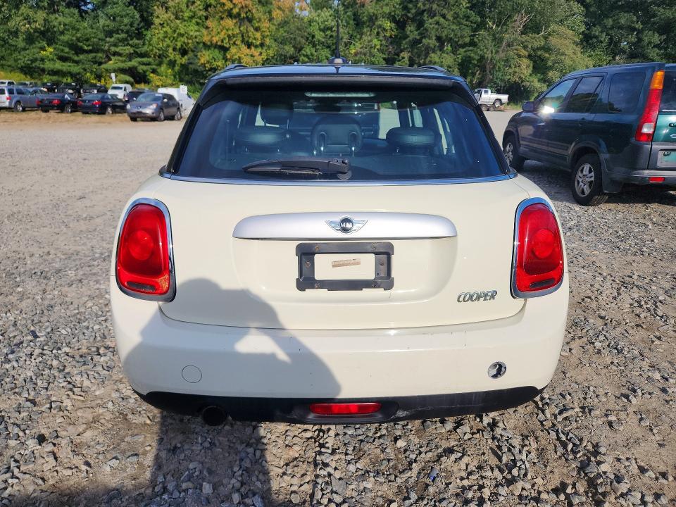 Продаж на аукціоні авто 2015 Mini Cooper, vin: WMWXS5C54FT831292, номер лоту: 69365156