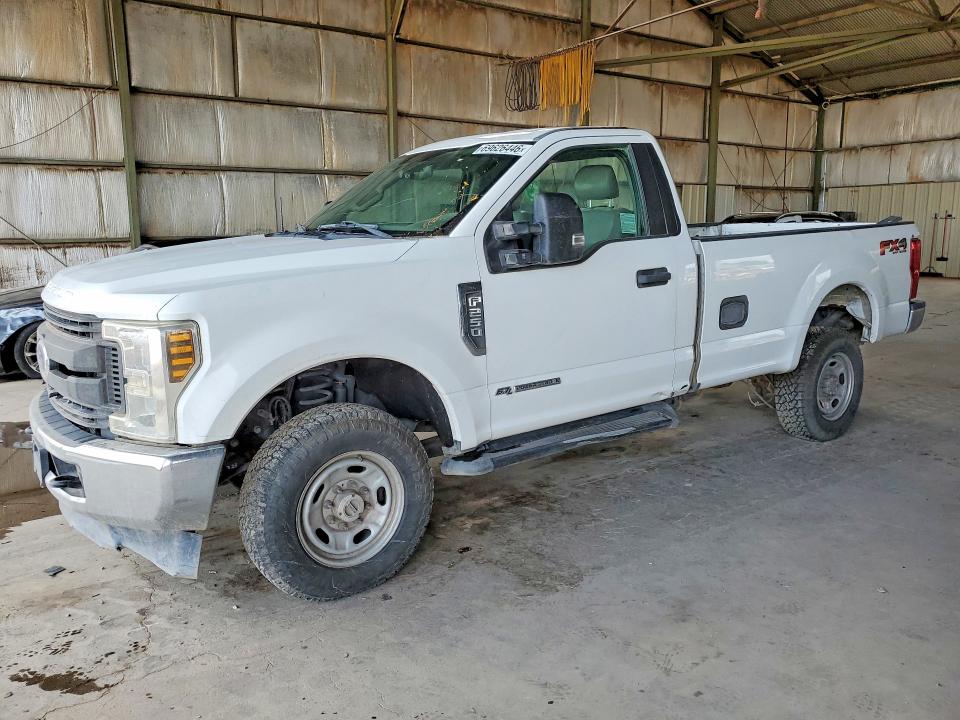 69626446 :رقم المزاد ، 1FTBF2BT4JEB69937 vin ، 2018 Ford F250 مزاد بيع