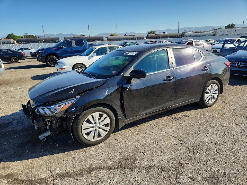 68227706 :رقم المزاد ، 3N1AB8BV7NY302648 vin ، 2022 Nissan Sentra مزاد بيع