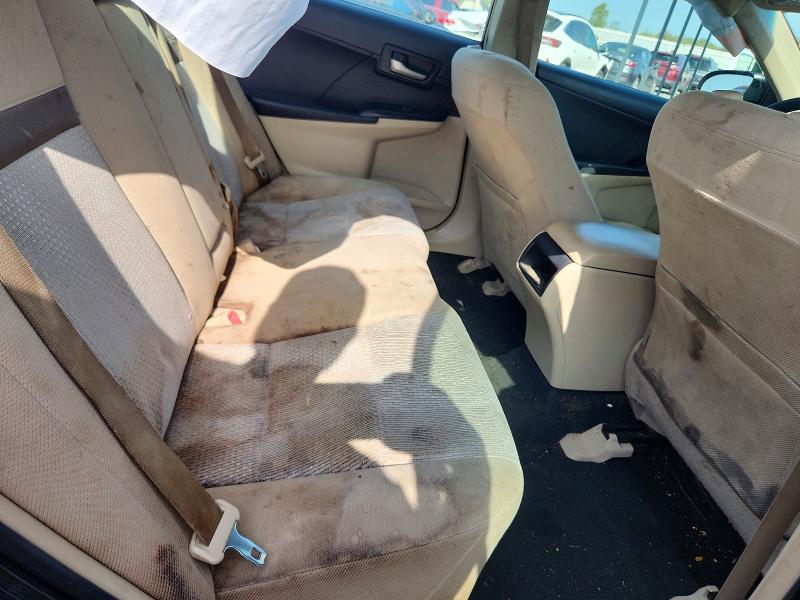 69594576 :رقم المزاد ، 4T4BF1FK7CR225262 vin ، 2012 Toyota Camry مزاد بيع