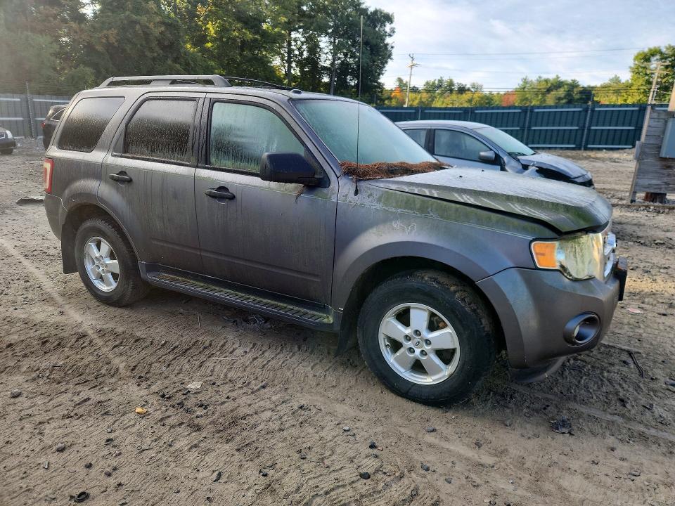 2010 Ford Escape მანქანა იყიდება აუქციონზე, vin: 1FMCU9DG8AKD15661, აუქციონის ნომერი: 70526796