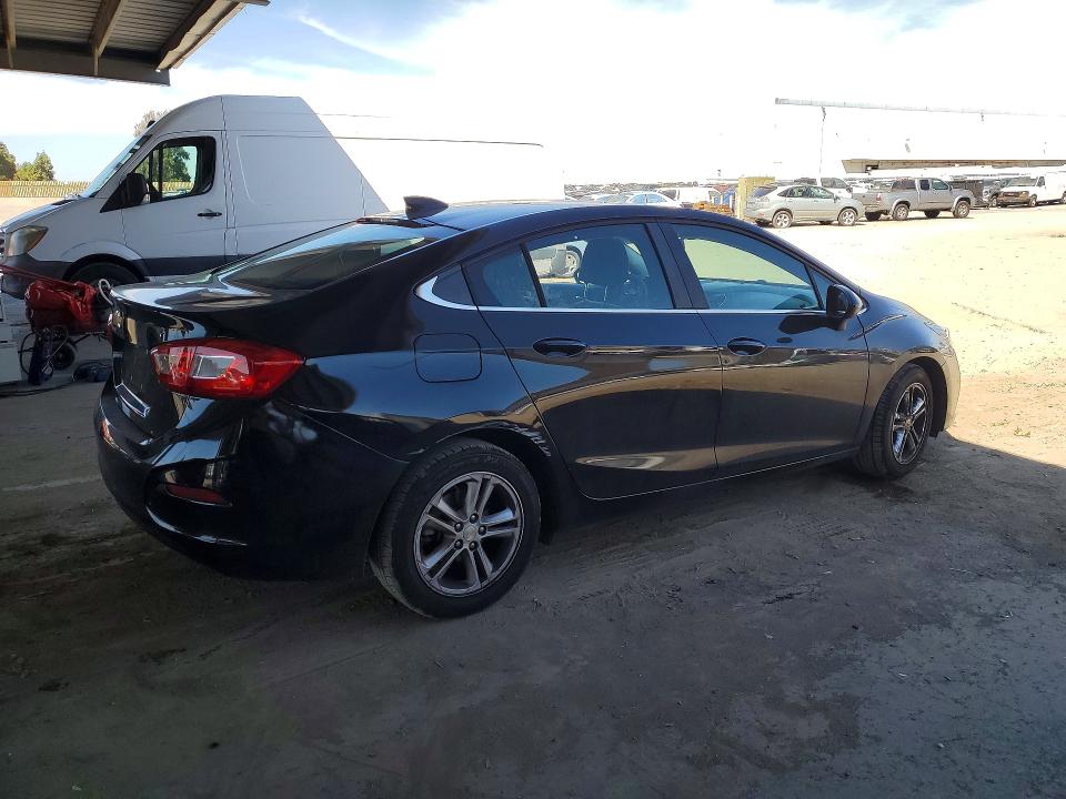2017 Chevrolet Cruze მანქანა იყიდება აუქციონზე, vin: 1G1BE5SM9H7250937, აუქციონის ნომერი: 69165906