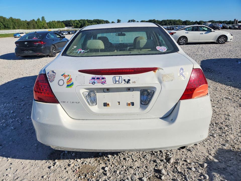 68777576 :رقم المزاد ، 1HGCM56377A225196 vin ، 2007 Honda Accord مزاد بيع