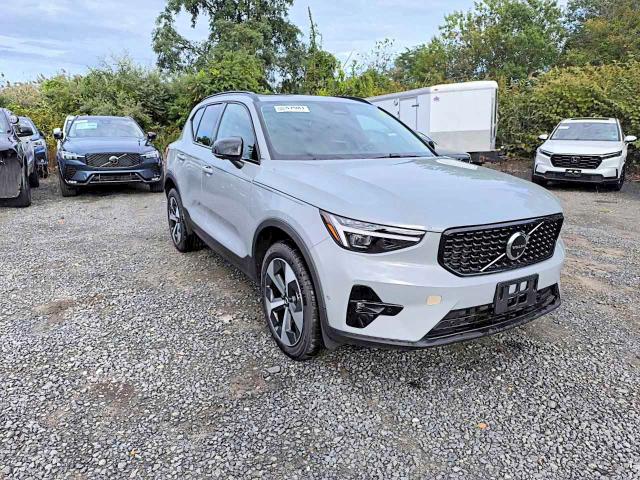 67752156 :رقم المزاد ، YV4L12UC5T2790699 vin ، 2026 Volvo Xc40 مزاد بيع