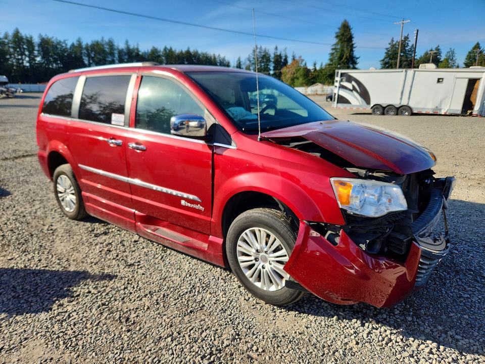2014 Chrysler Town & Country მანქანა იყიდება აუქციონზე, vin: 2C4RC1GG0ER256997, აუქციონის ნომერი: 71167736