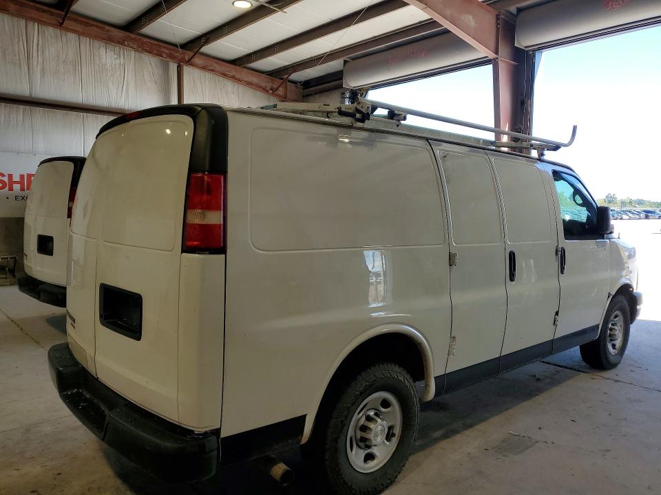 Aukcja sprzedaży 2015 Chevrolet Express G2500, vin: 1GCWGFCF8F1264353, numer aukcji: 69752036