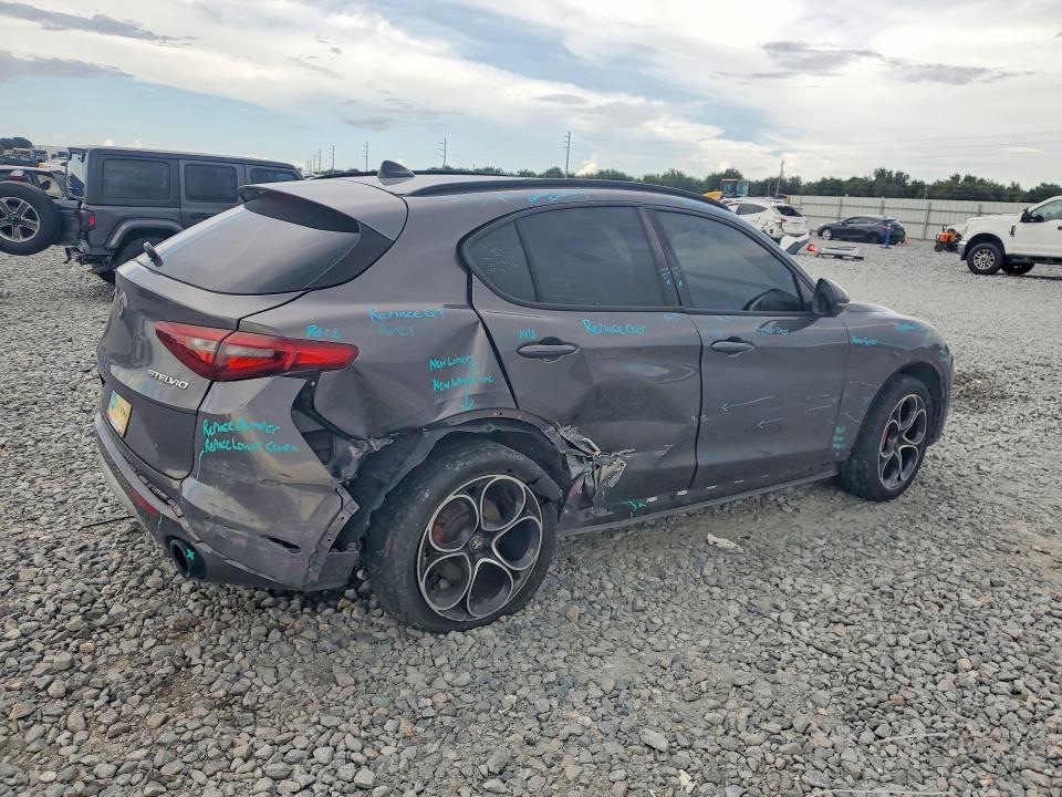 Продаж на аукціоні авто 2022 Alfa Romeo Stelvio, vin: ZASPAKBN5N7D33090, номер лоту: 69114126
