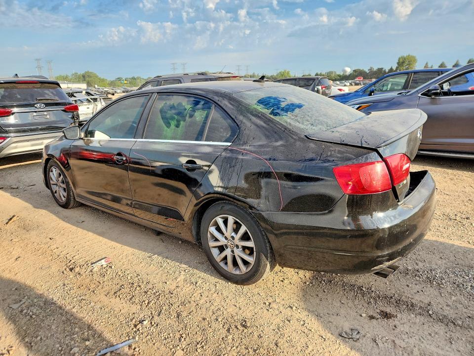 67775816 :رقم المزاد ، 3VWDP7AJ0DM450874 vin ، 2013 Volkswagen Jetta مزاد بيع