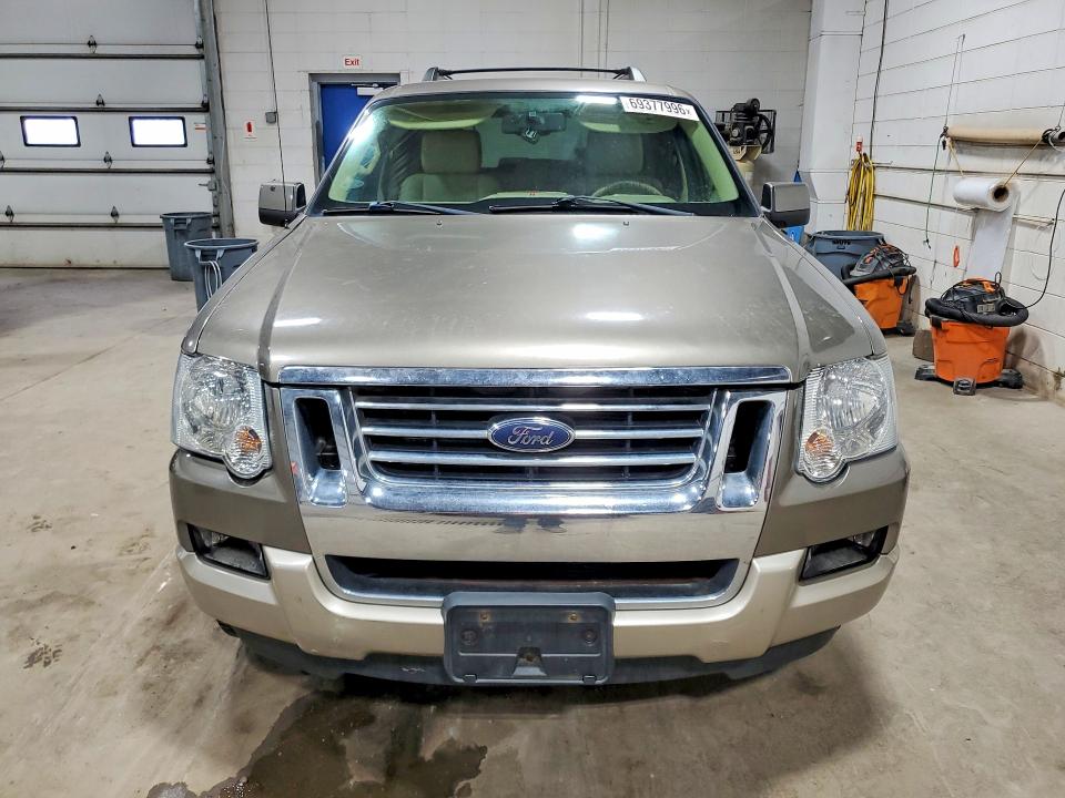 Продажа на аукционе авто 2006 Ford Explorer, vin: 1FMEU74E56UB06630, номер лота: 69377996