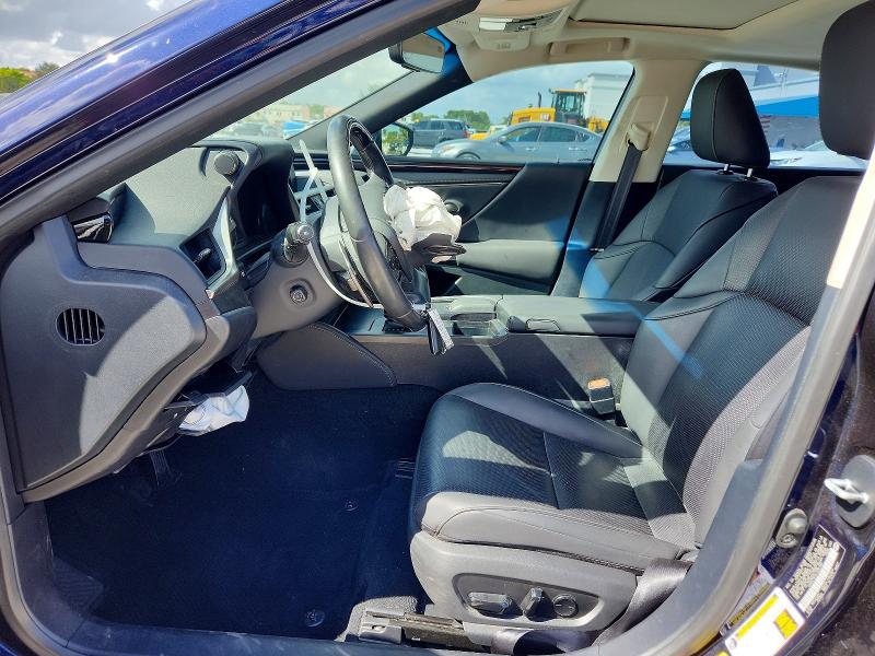 69025936 :رقم المزاد ، 58ADZ1B14LU081198 vin ، 2020 Lexus Es مزاد بيع