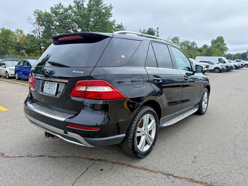 2014 Mercedes-benz Ml მანქანა იყიდება აუქციონზე, vin: 4JGDA5HB4EA328584, აუქციონის ნომერი: 68158476