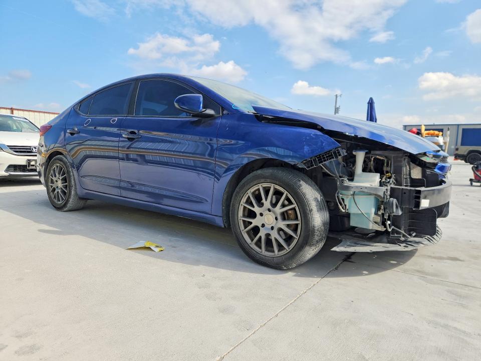 2019 Hyundai Elantra მანქანა იყიდება აუქციონზე, vin: 5NPD74LF6KH419870, აუქციონის ნომერი: 67735926