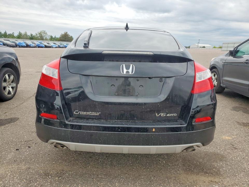 2015 Honda Crosstour მანქანა იყიდება აუქციონზე, vin: 5J6TF2H55FL004196, აუქციონის ნომერი: 70285976