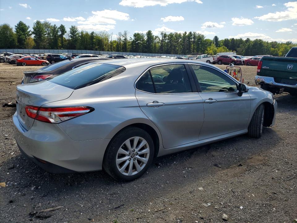 Aukcja sprzedaży 2018 Toyota Camry, vin: JTNB11HK3J3015895, numer aukcji: 68819276