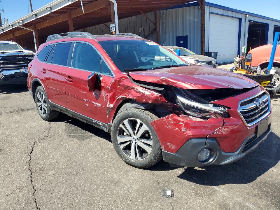 Продаж на аукціоні авто 2018 Subaru Outback, vin: 4S4BSAKC0J3221884, номер лоту: 67931496