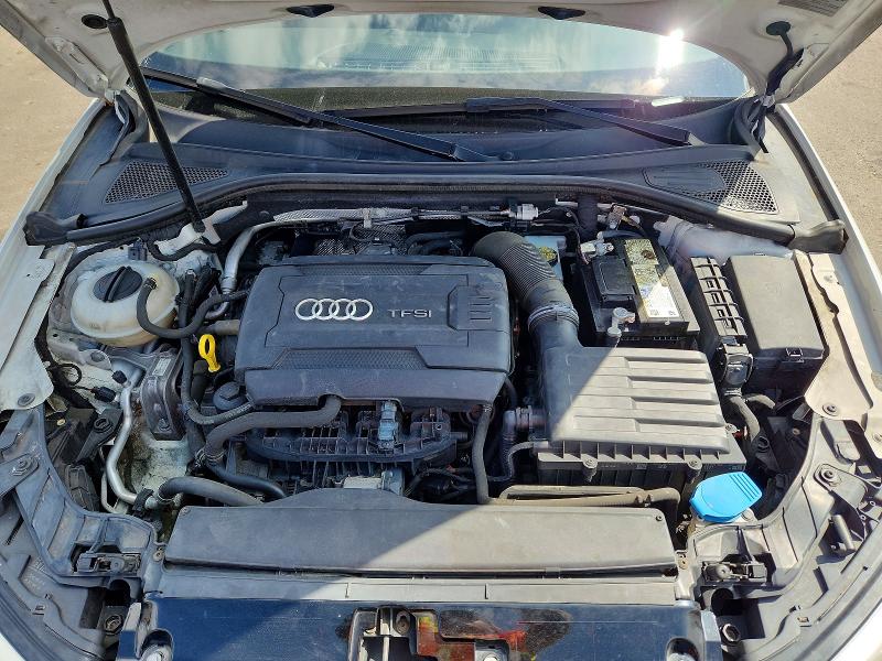 Продажа на аукционе авто 2017 Audi A3, vin: WAUB8GFF2H1019450, номер лота: 69901836