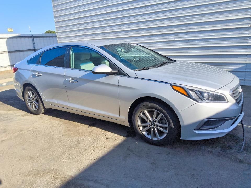 2016 Hyundai Sonata მანქანა იყიდება აუქციონზე, vin: 5NPE24AF6GH345749, აუქციონის ნომერი: 67291466