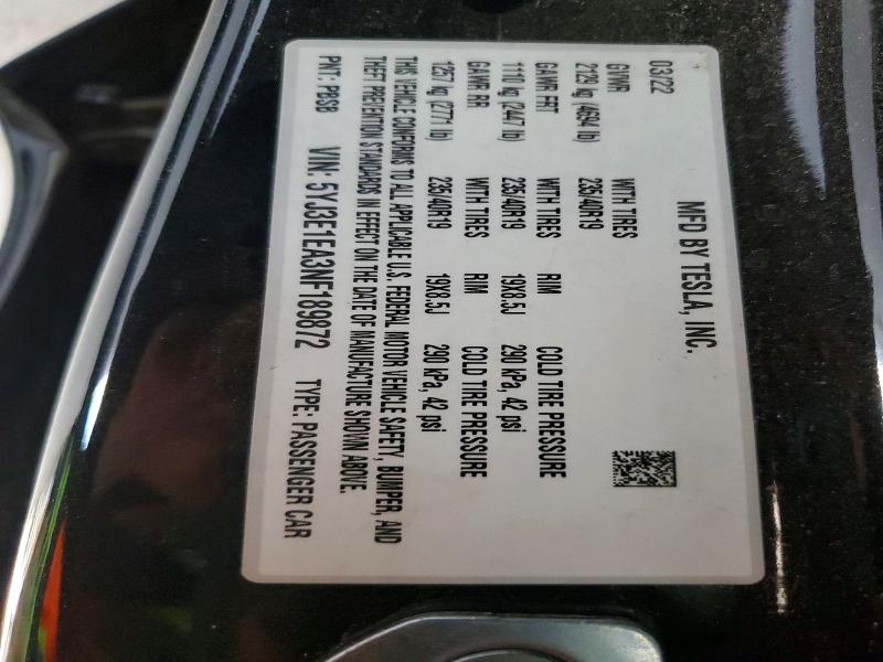 2022 Tesla Model 3 მანქანა იყიდება აუქციონზე, vin: 5YJ3E1EA3NF189872, აუქციონის ნომერი: 69930526