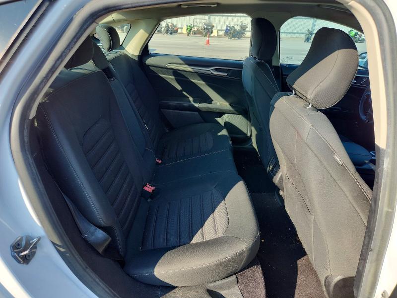 69261706 :رقم المزاد ، 3FA6P0LU3HR287856 vin ، 2017 Ford Fusion مزاد بيع