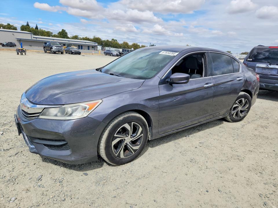 Auction sale of the 2017 Honda Accord, vin: 1HGCR2F31HA121420, lot number: 67650266