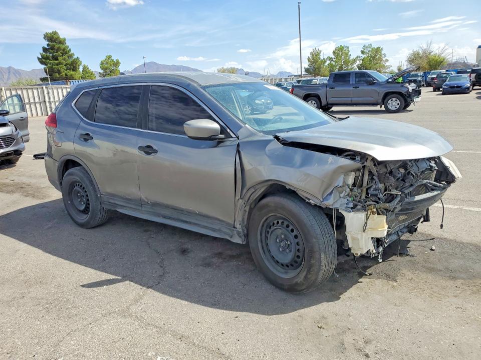 68893826 :رقم المزاد ، KNMAT2MT2HP505794 vin ، 2017 Nissan Rogue مزاد بيع