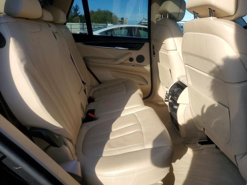 70836446 :رقم المزاد ، 5UXKR0C52F0K71820 vin ، 2015 Bmw X5 مزاد بيع