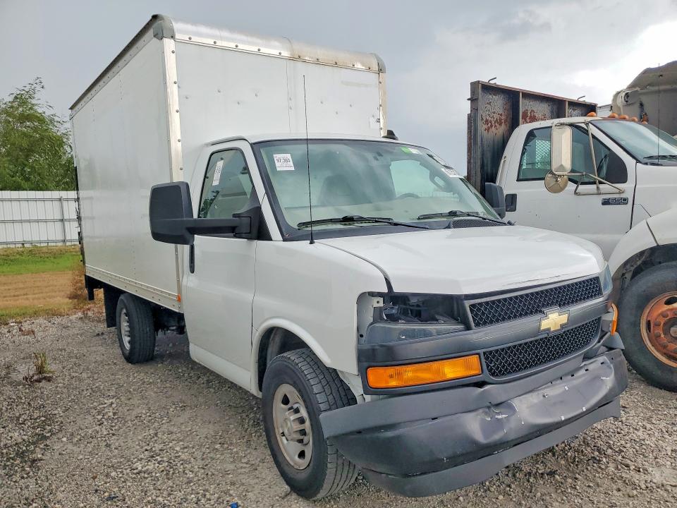 67257246 :رقم المزاد ، 1GB0GRFP7P1116745 vin ، 2023 Chevrolet Express مزاد بيع