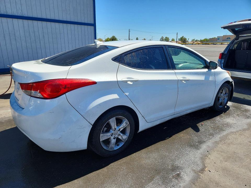 67733246 :رقم المزاد ، 5NPDH4AE7DH349192 vin ، 2013 Hyundai Elantra مزاد بيع