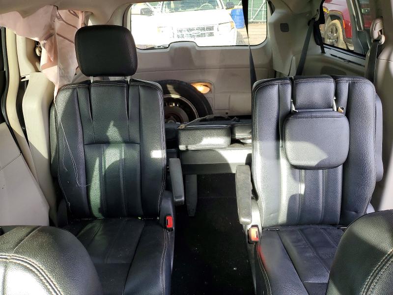 69394856 :رقم المزاد ، 2C4RC1CG6GR207960 vin ، 2016 Chrysler Town & Country مزاد بيع