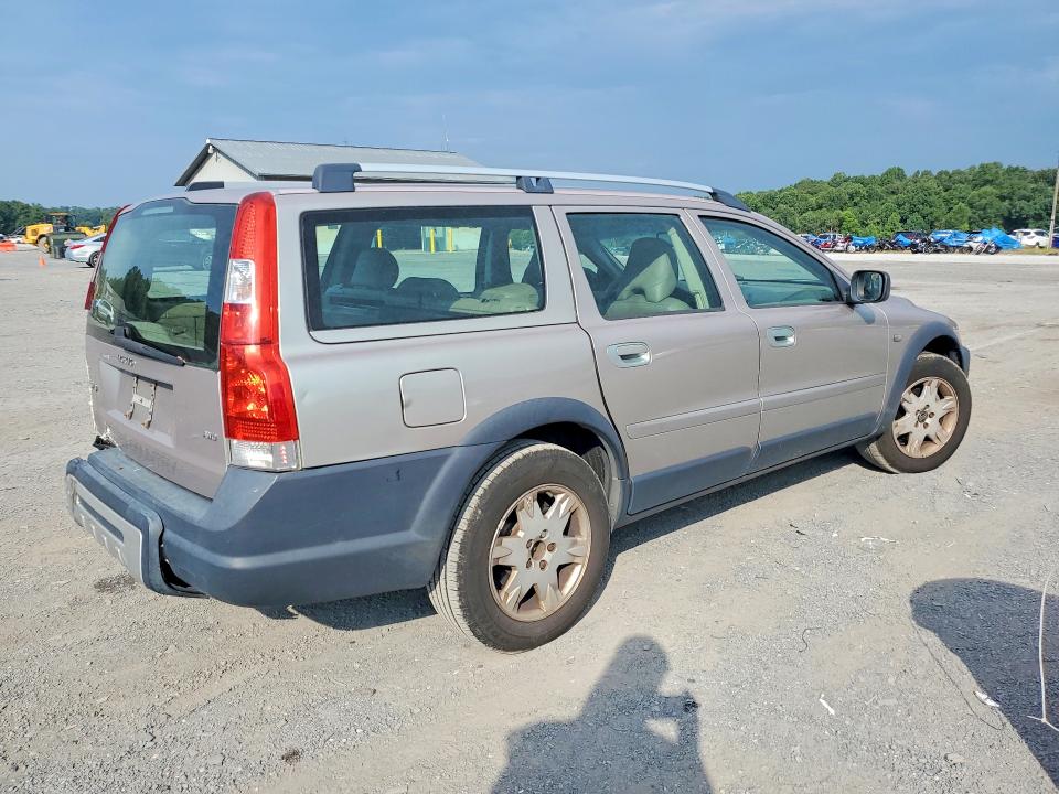 67353006 :رقم المزاد ، YV1SZ592951180767 vin ، 2005 Volvo Xc70 مزاد بيع