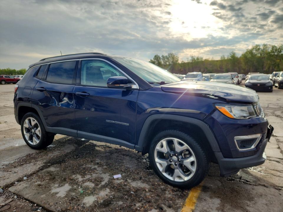 70745796 :رقم المزاد ، 3C4NJDCBXJT231600 vin ، 2018 Jeep Compass مزاد بيع