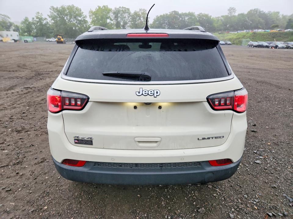 67380296 :رقم المزاد ، 3C4NJDCB9JT470930 vin ، 2018 Jeep Compass مزاد بيع