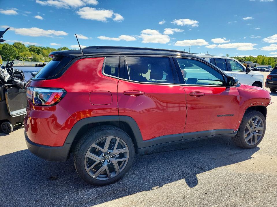 Продаж на аукціоні авто 2026 Jeep Compass, vin: 3C4NJDCN4TT252942, номер лоту: 69014586