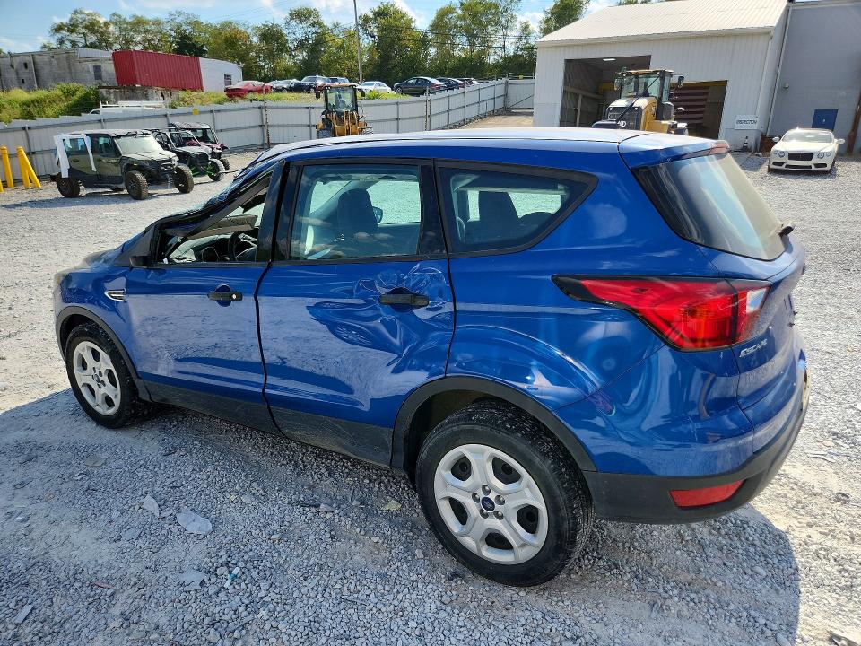 Продаж на аукціоні авто 2019 Ford Escape, vin: 1FMCU0F79KUC49488, номер лоту: 67985886