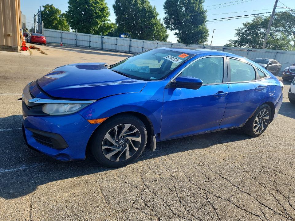 Продажа на аукционе авто 2017 Honda Civic, vin: 19XFC2F74HE001429, номер лота: 67437526