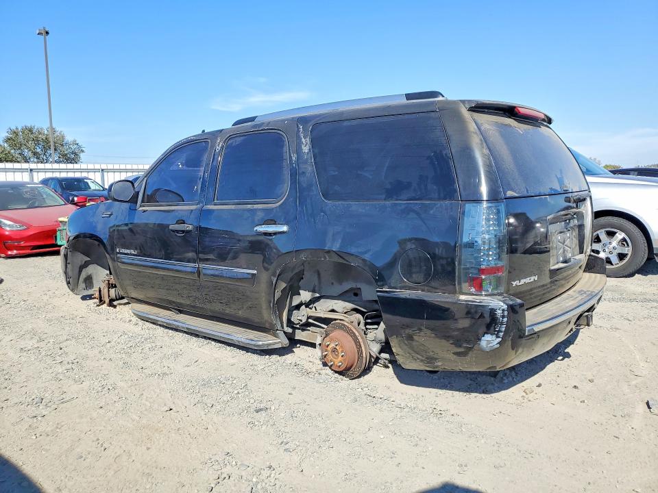 Продажа на аукционе авто 2007 Gmc Yukon, vin: 1GKFK63877J143626, номер лота: 70268606
