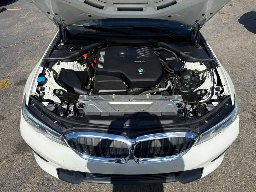 70011806 :رقم المزاد ، 3MW5R7J04N8C65534 vin ، 2022 Bmw 330xi مزاد بيع