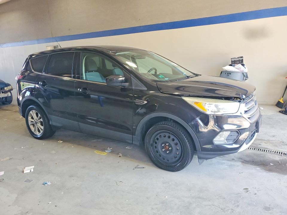 Продаж на аукціоні авто 2017 Ford Escape, vin: 1FMCU9GD3HUC27827, номер лоту: 67339066