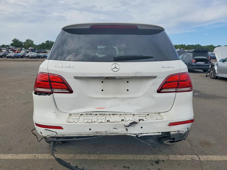 Продажа на аукционе авто 2017 Mercedes-benz Gle, vin: 4JGDA5HB9HA859333, номер лота: 68220046