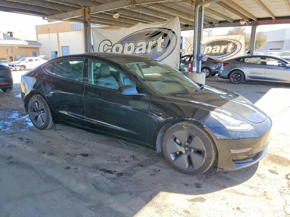 Продажа на аукционе авто 2022 Tesla Model 3, vin: 5YJ3E1EB2NF260004, номер лота: 70528116
