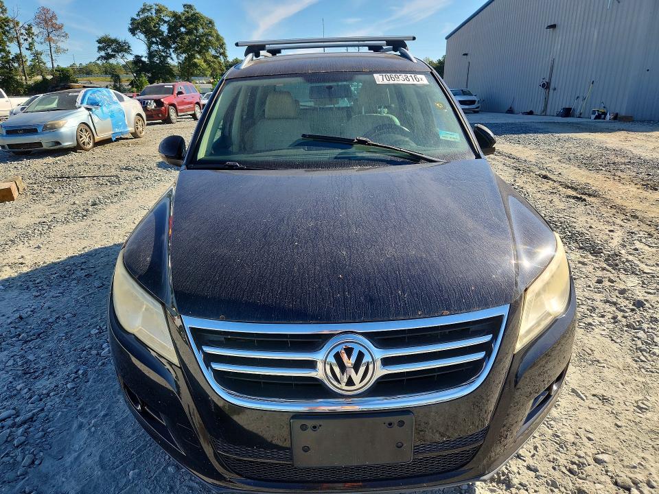 70693816 :رقم المزاد ، WVGBV7AX9BW520773 vin ، 2011 Volkswagen Tiguan مزاد بيع
