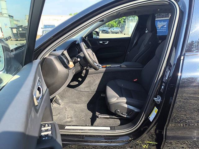 Продажа на аукционе авто 2026 Volvo Xc60, vin: YV4M12RC2T1336011, номер лота: 67754286