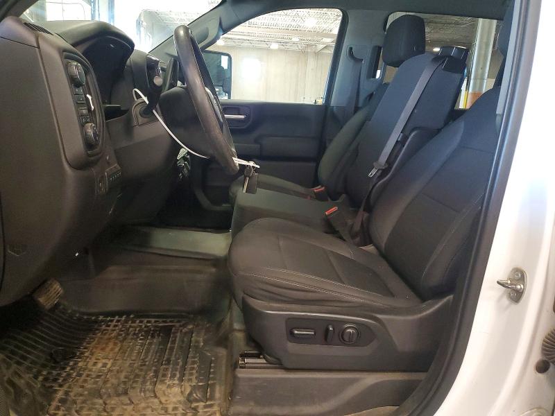 68775596 :رقم المزاد ، 1GC1YLE71MF245705 vin ، 2021 Chevrolet Silverado مزاد بيع
