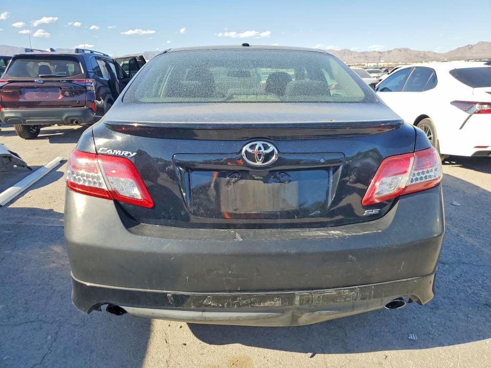 63756466 :رقم المزاد ، 4T1BF3EKXBU227190 vin ، 2011 Toyota Camry مزاد بيع