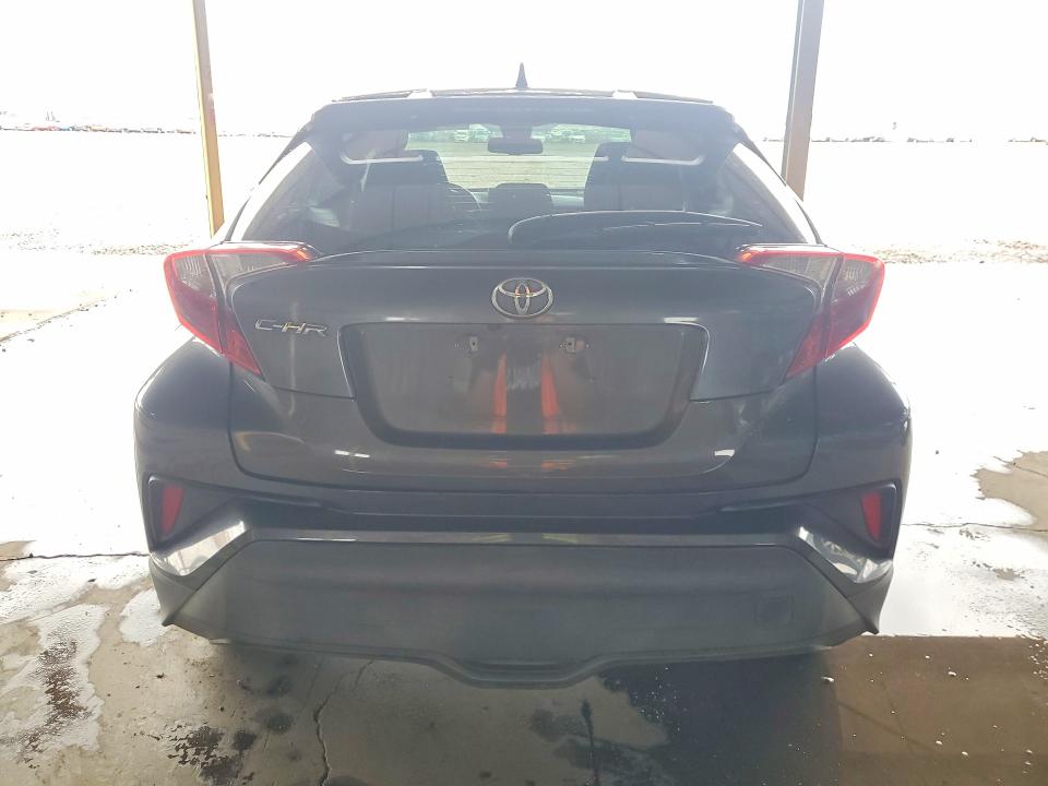 Продаж на аукціоні авто 2018 Toyota C-hr, vin: NMTKHMBX0JR018241, номер лоту: 70953566