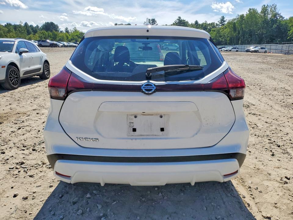 68645296 :رقم المزاد ، 3N1CP5BV2ML488975 vin ، 2021 Nissan Kicks مزاد بيع