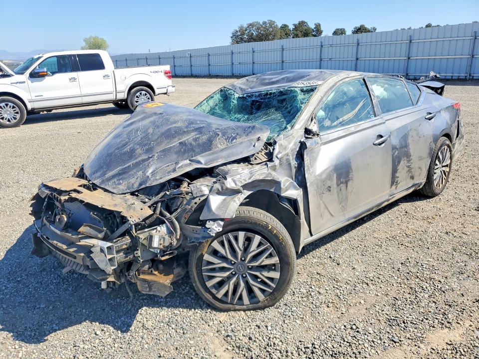 Auction sale of the 2026 Nissan Altima, vin: 1N4BL4DVXTN336054, lot number: 69093936