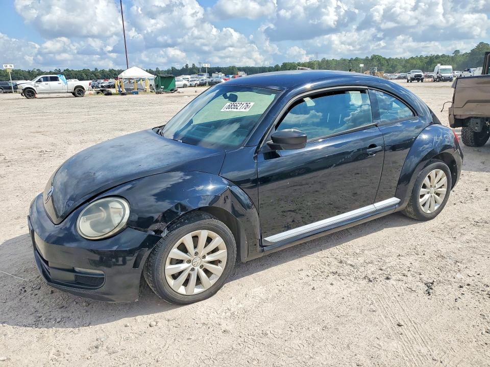 68562176 :رقم المزاد ، 3VWFP7AT0DM659350 vin ، 2013 Volkswagen Beetle مزاد بيع
